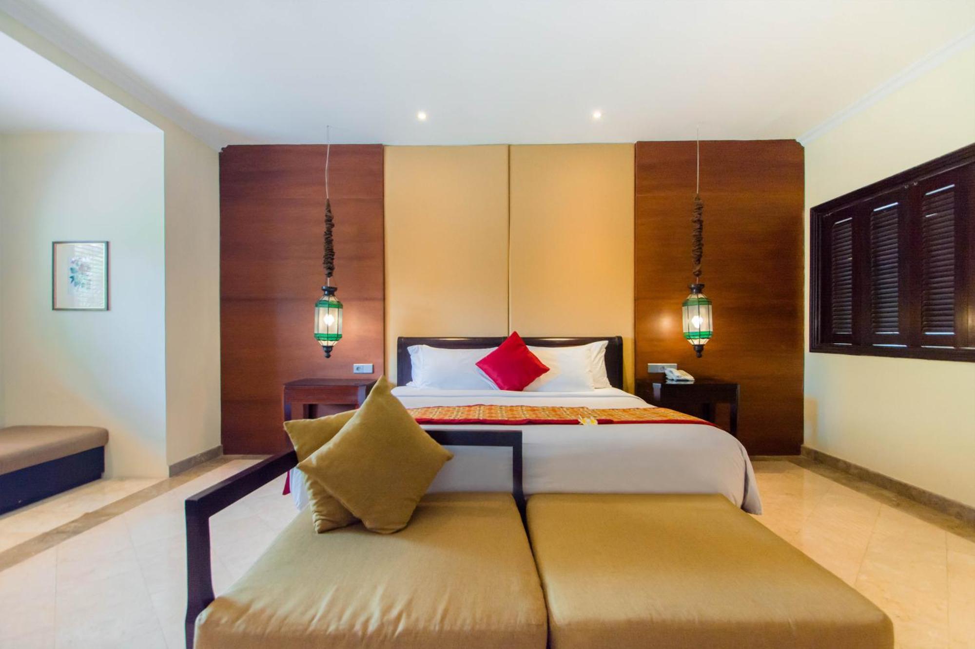 The Club * Seminyak (Bali)