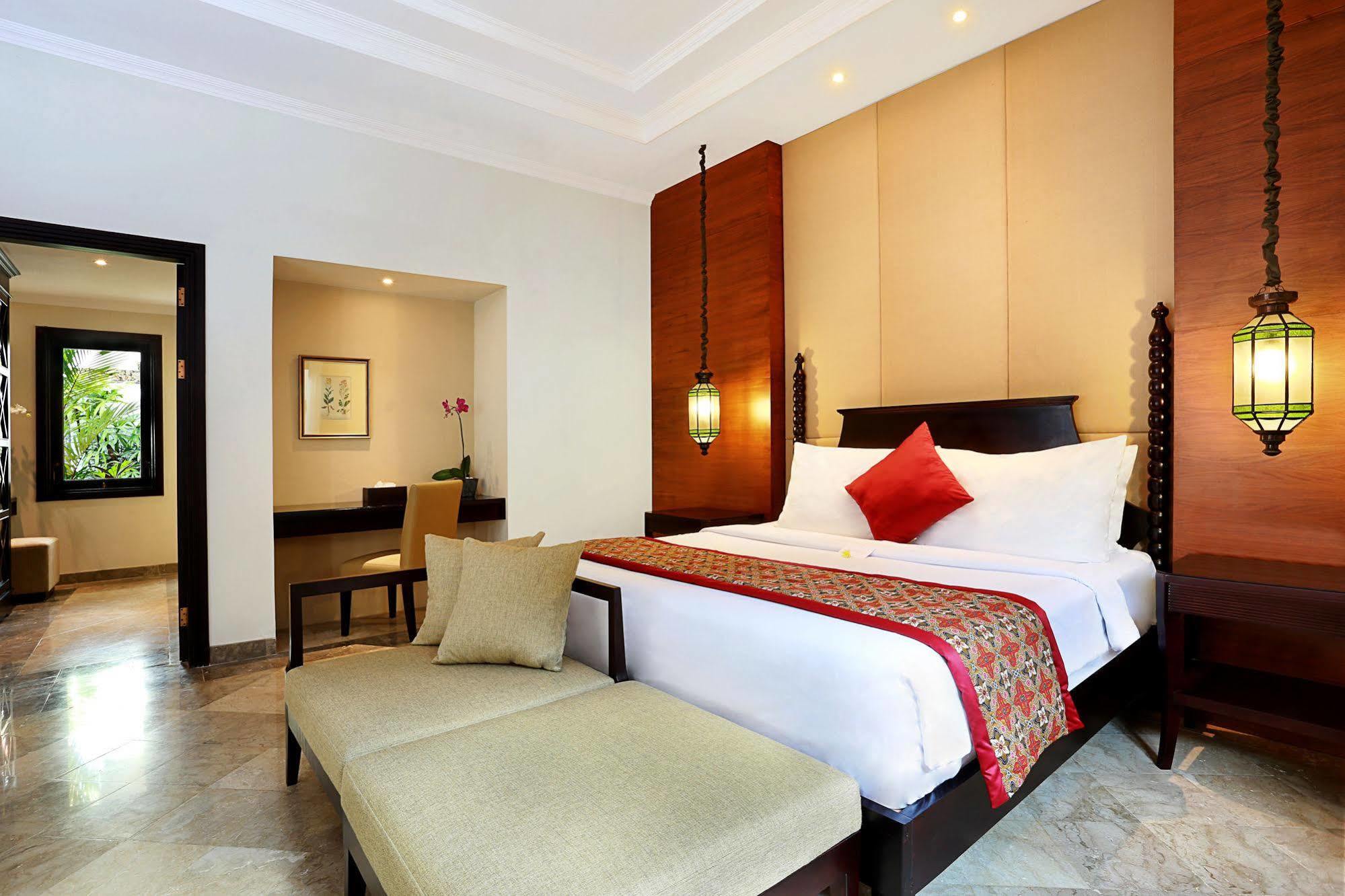 The Club Seminyak (Bali)